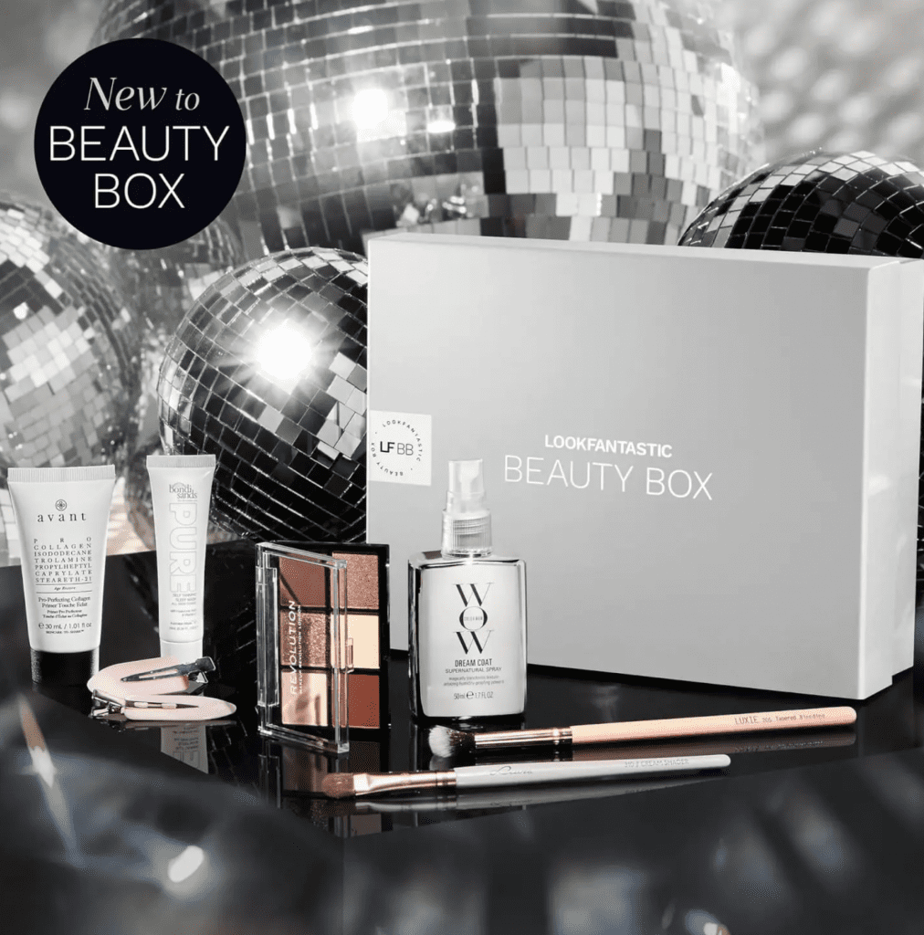 Beauty Box de Lookfantastic Regalos para mujer originales, cumpleaños, Navidad, San Valentín. Ideas para mujeres jóvenes y no tanto, pero amantes de la belleza.