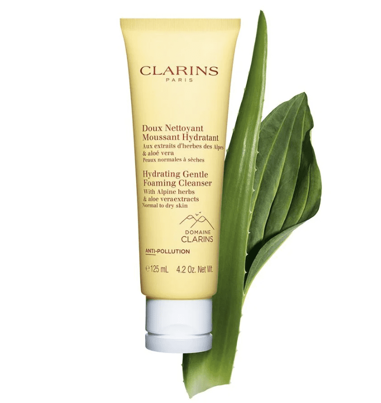 Rutina facial Clarins, review de productos de skincare imprescindibles. Double Serum, cremas hidratantes y mascarillas de cuidado de la piel.